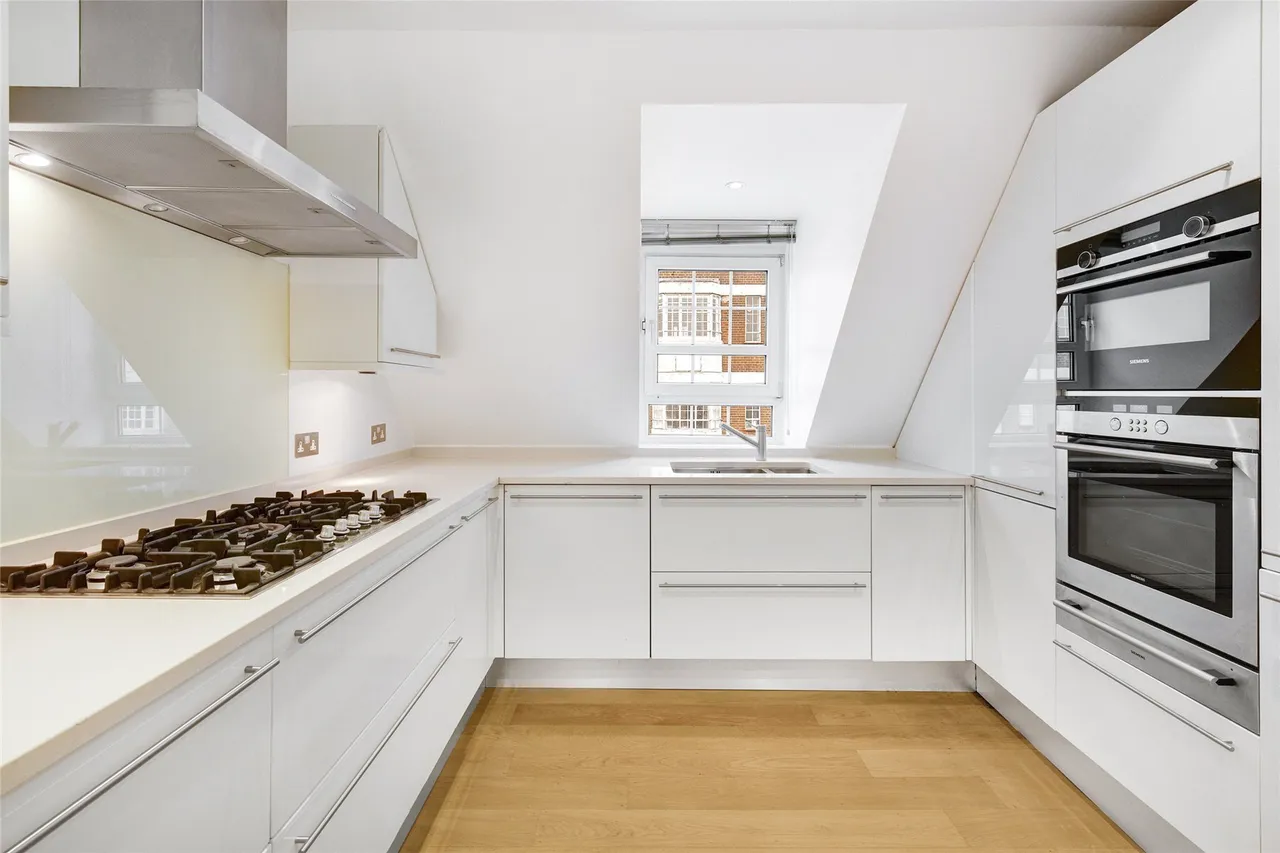 Elystan Street, Chelsea, SW3, photo 3
