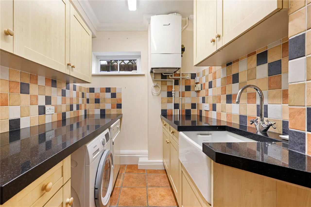 Beach Road, West Mersea, CO5, photo 12