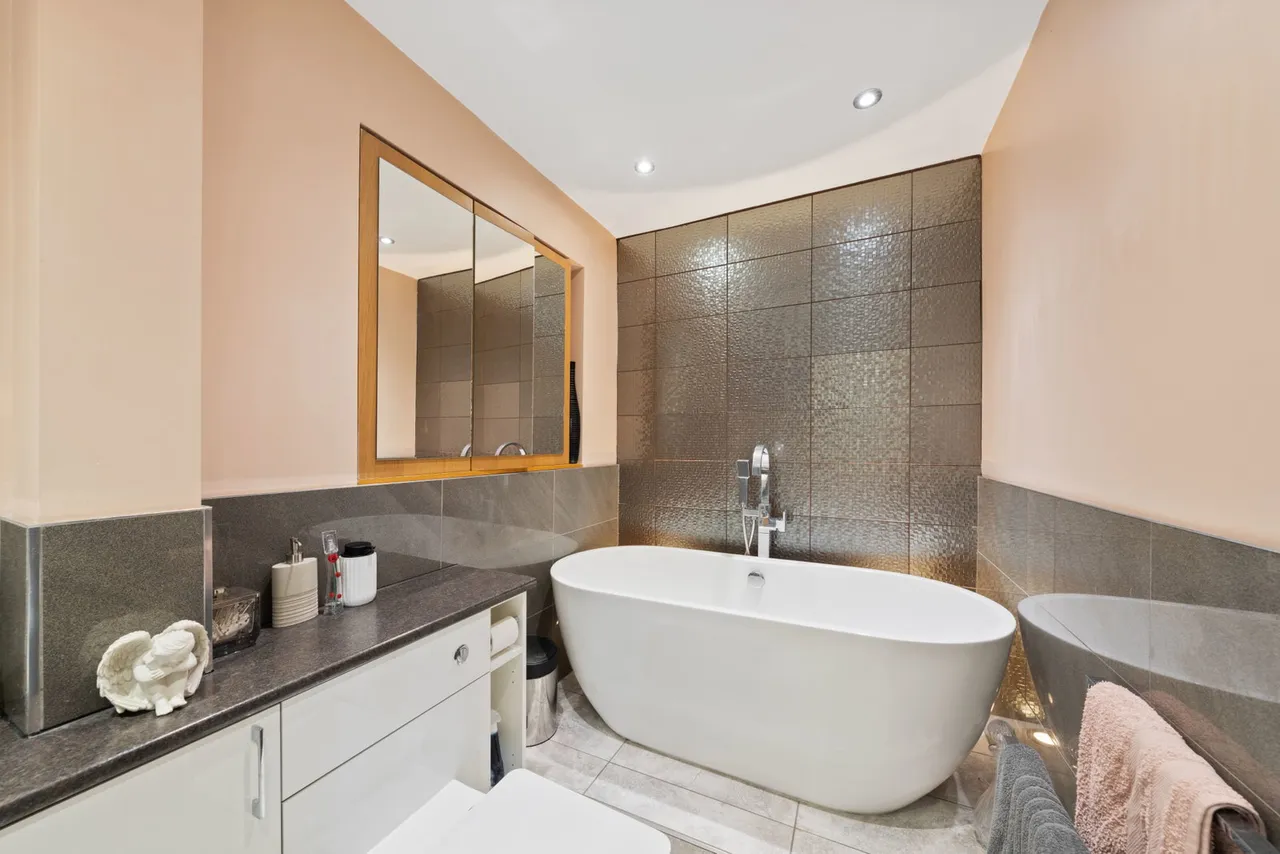 Moreton, Ongar, CM5, photo 21