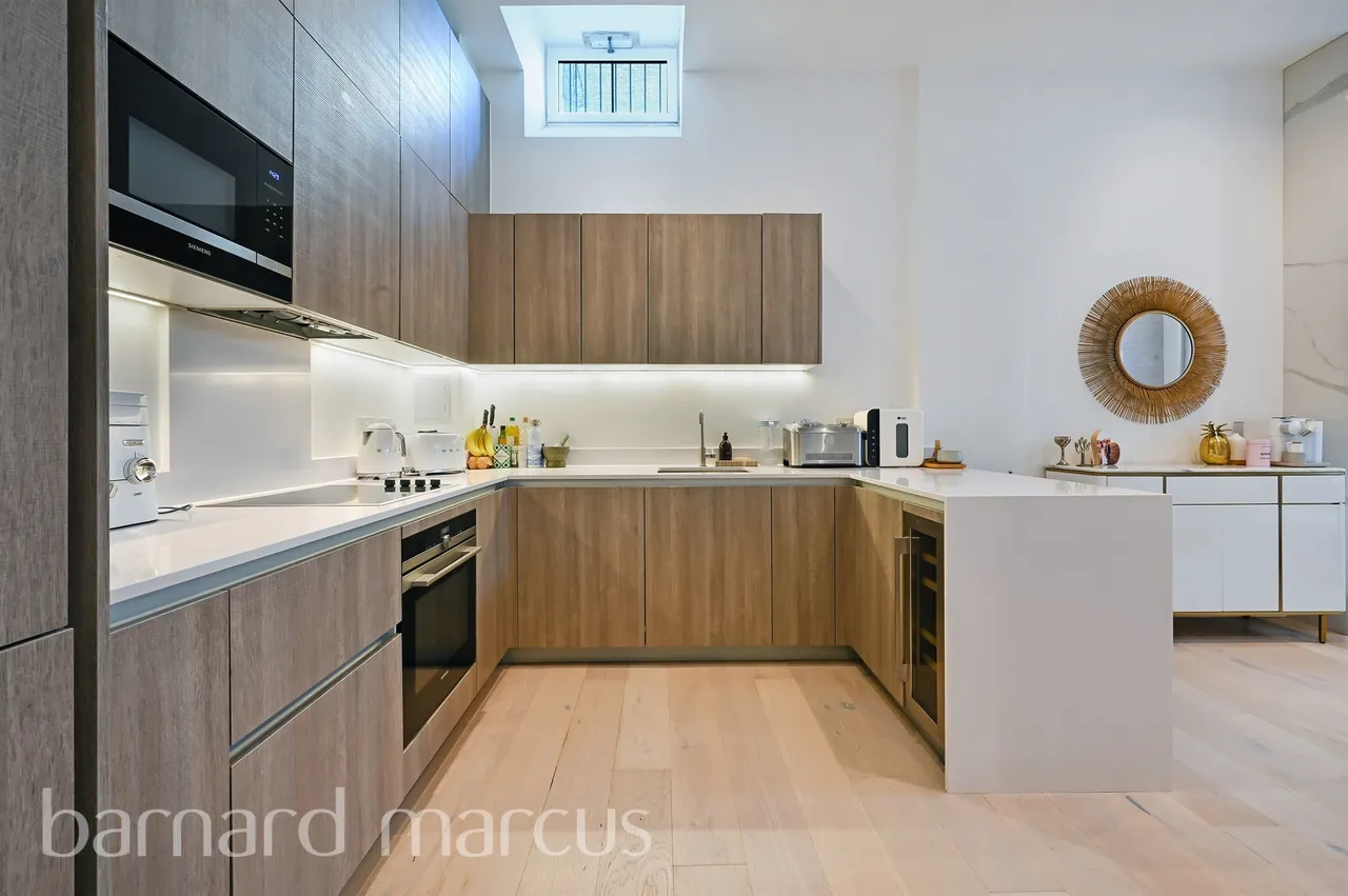 Sinclair Road, London, W14, photo 4