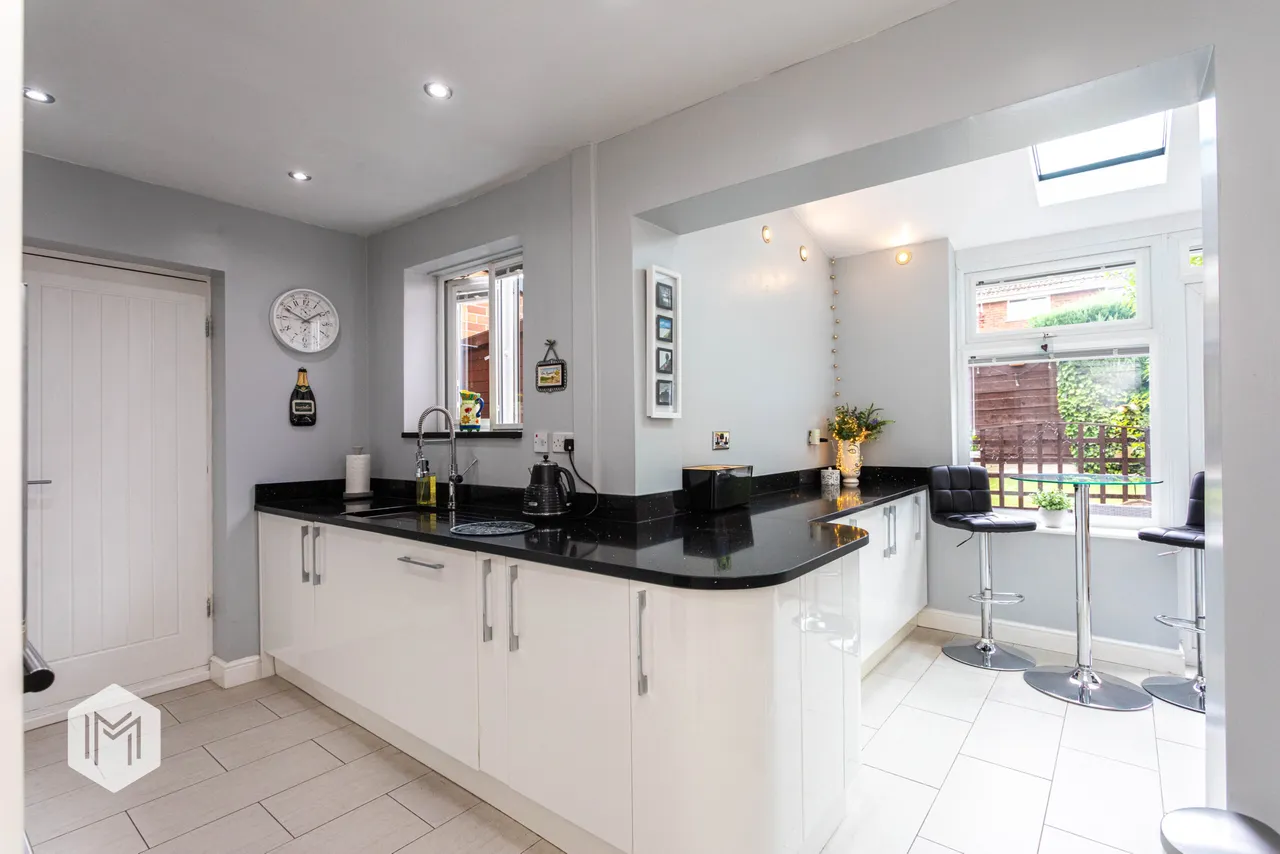 Withington Drive, Astley, Tyldesley, Manchester, M29 7NW, photo 3