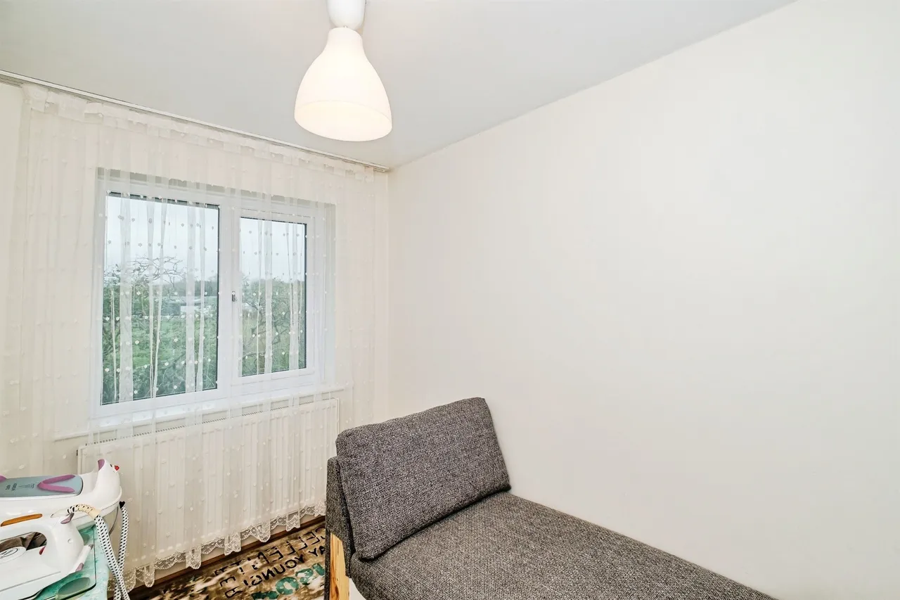 Larkfield Close, Lancing, BN15, photo 16