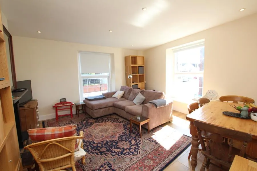 Fishponds Road, Fishponds, BS16, photo 3