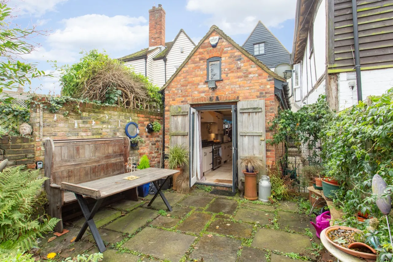 West Street, Faversham, ME13, photo 31
