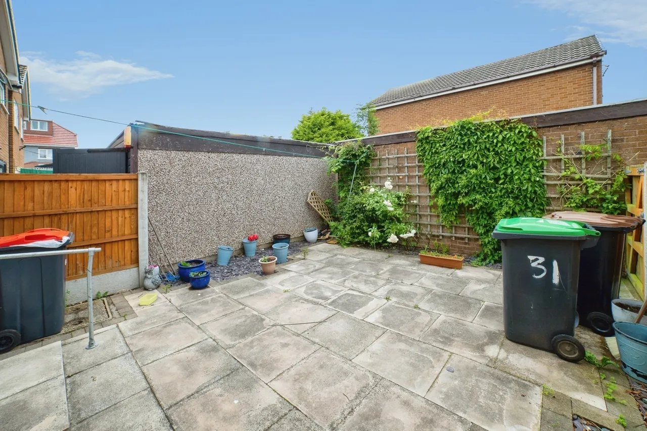 Birchwood Drive, Sutton-in-Ashfield, NG17, photo 15