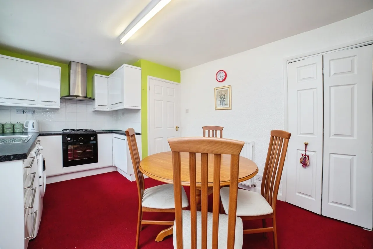 Birchwood Drive, Sutton-in-Ashfield, NG17, photo 6