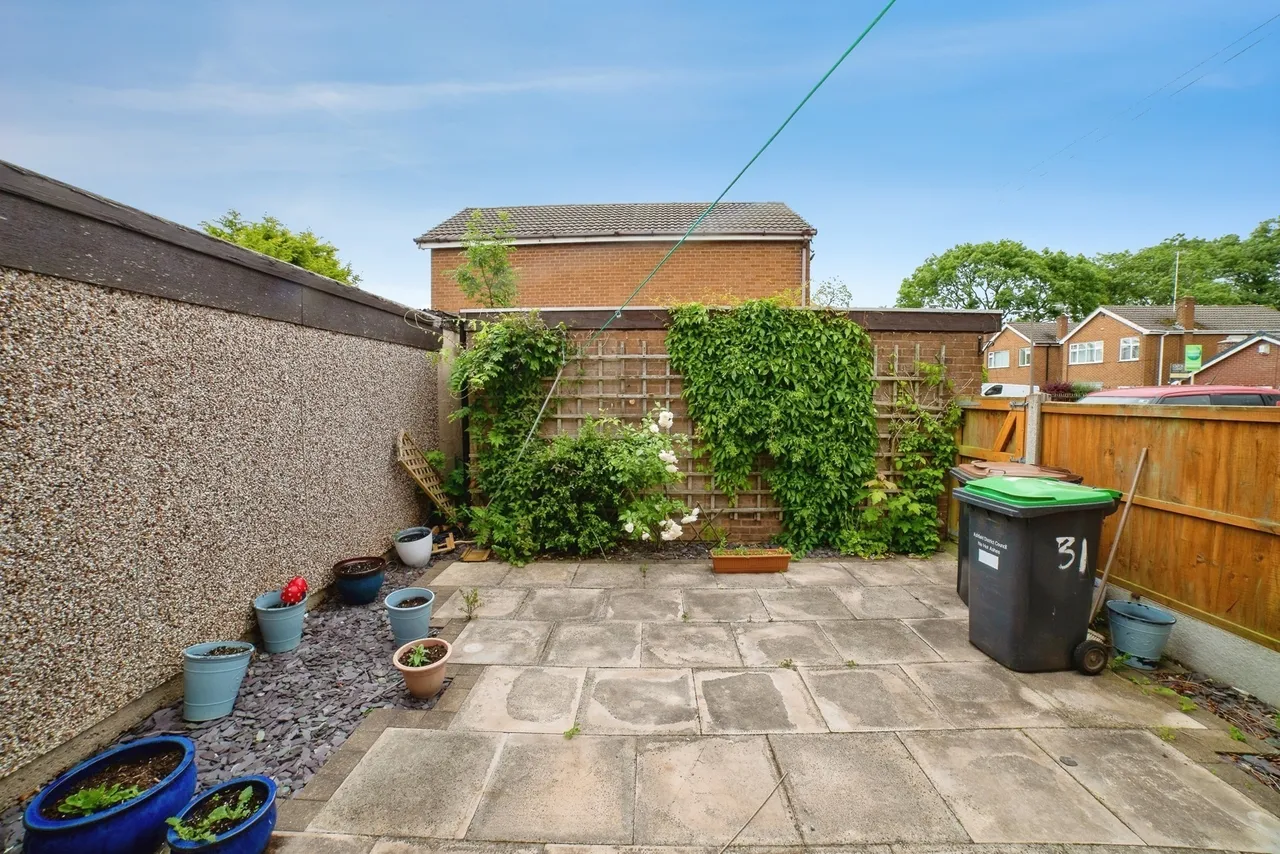 Birchwood Drive, Sutton-in-Ashfield, NG17, photo 16