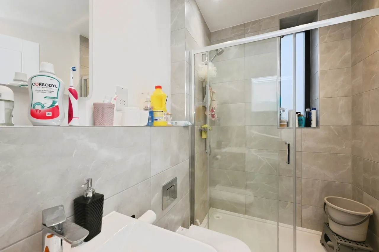 Swanfield Road, Waltham Cross, Hertfordshire, EN8, photo 9