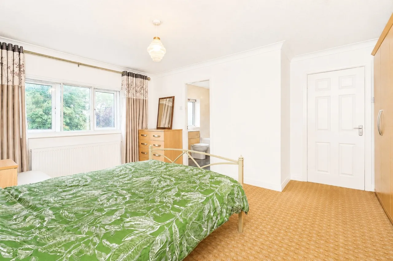 Manor Park Gardens, Gomersal, BD19, photo 14
