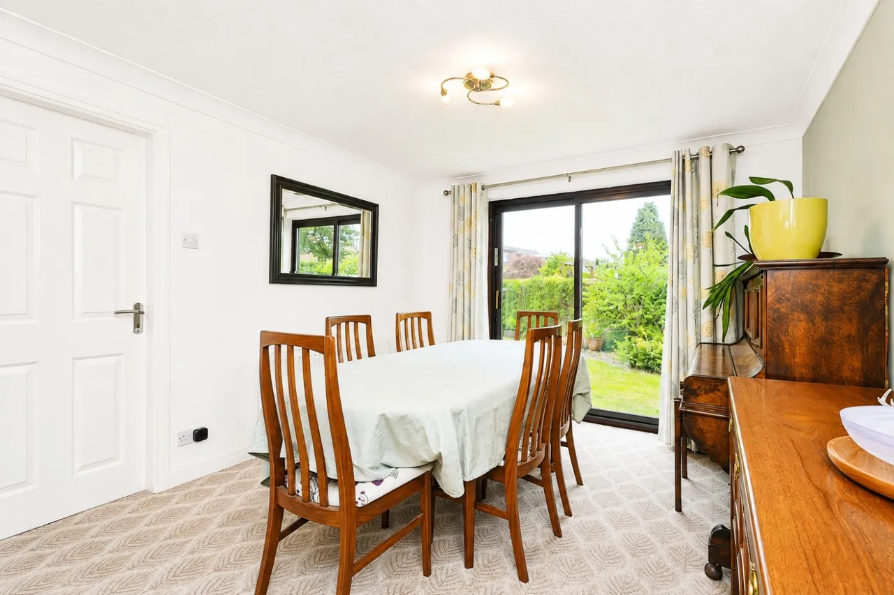 Manor Park Gardens, Gomersal, BD19, photo 7