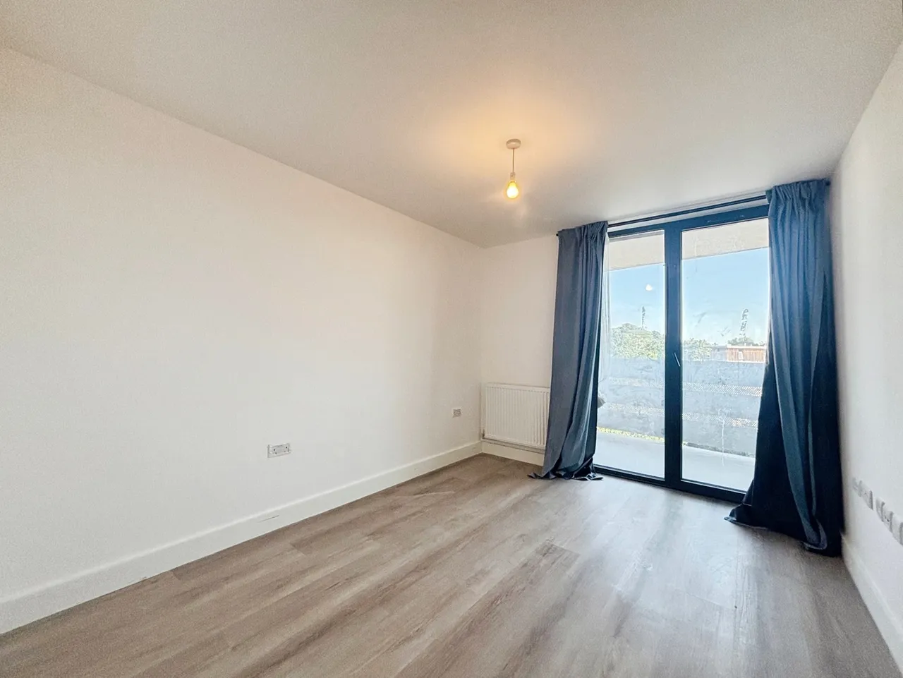 Farnborough Road, Farnborough, Hampshire, GU14 7HN, photo 12