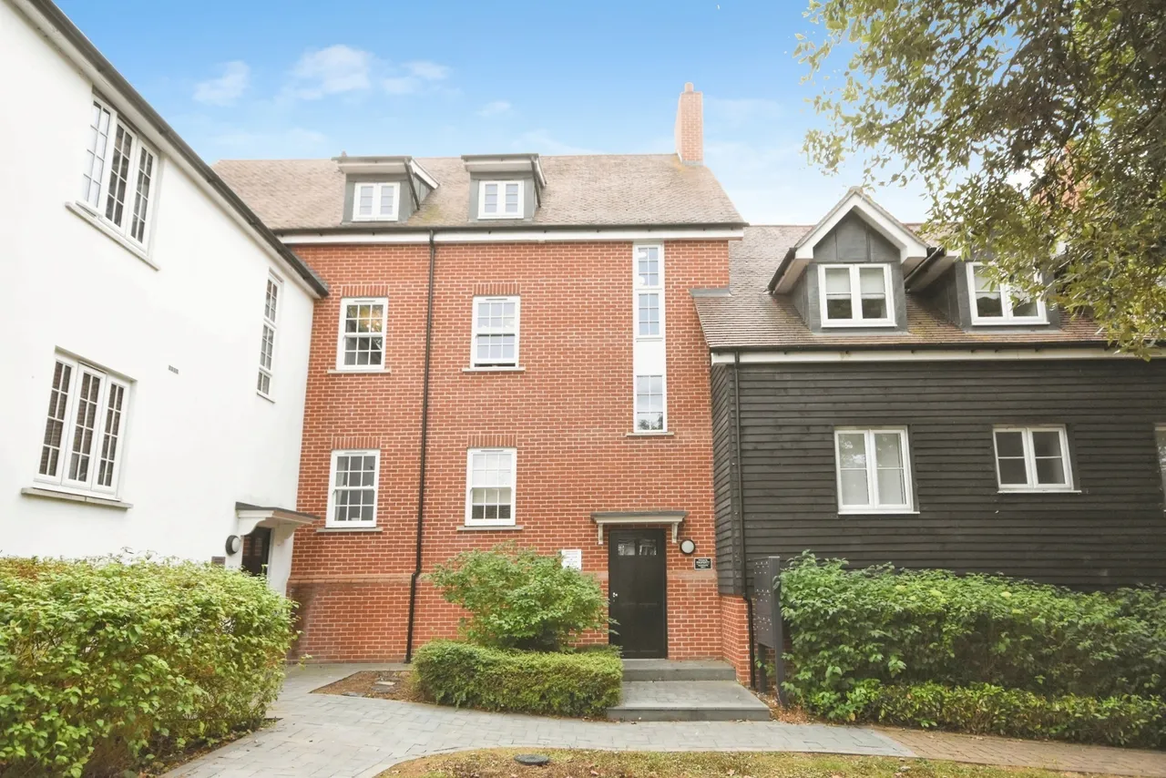 The Causeway, Great Baddow, Chelmsford, Essex, CM2, photo 2