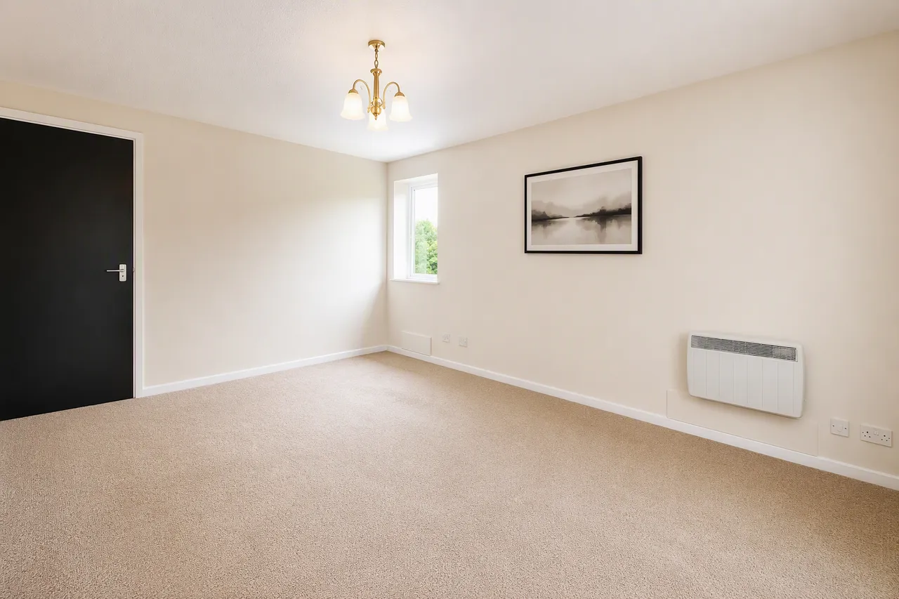 Old Park Mews, Heston, TW5, photo 5