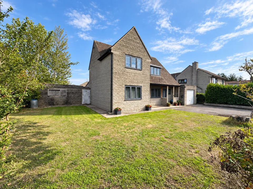 4 bed house for sale, Northfield, Somerton
