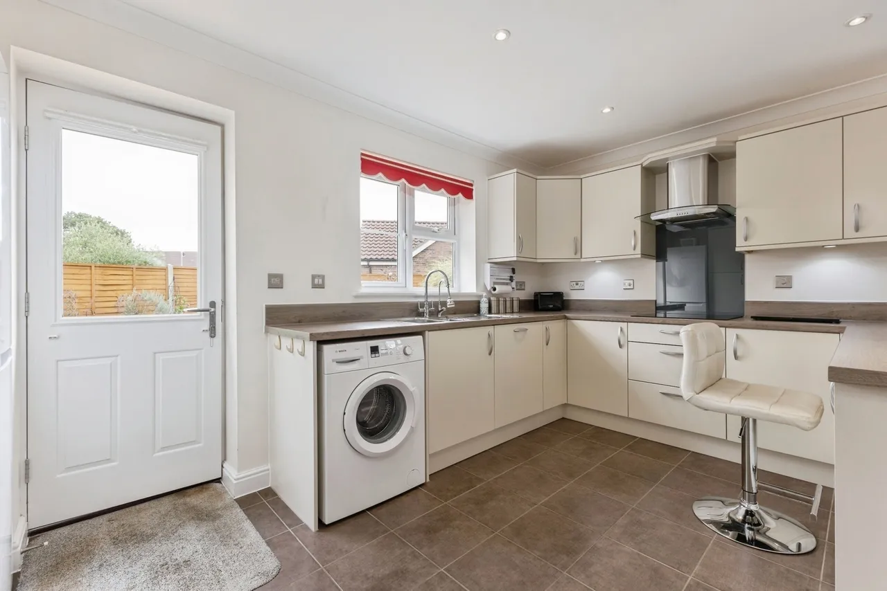 Bloodhound Road, Watton, Thetford, Norfolk, IP25, photo 6