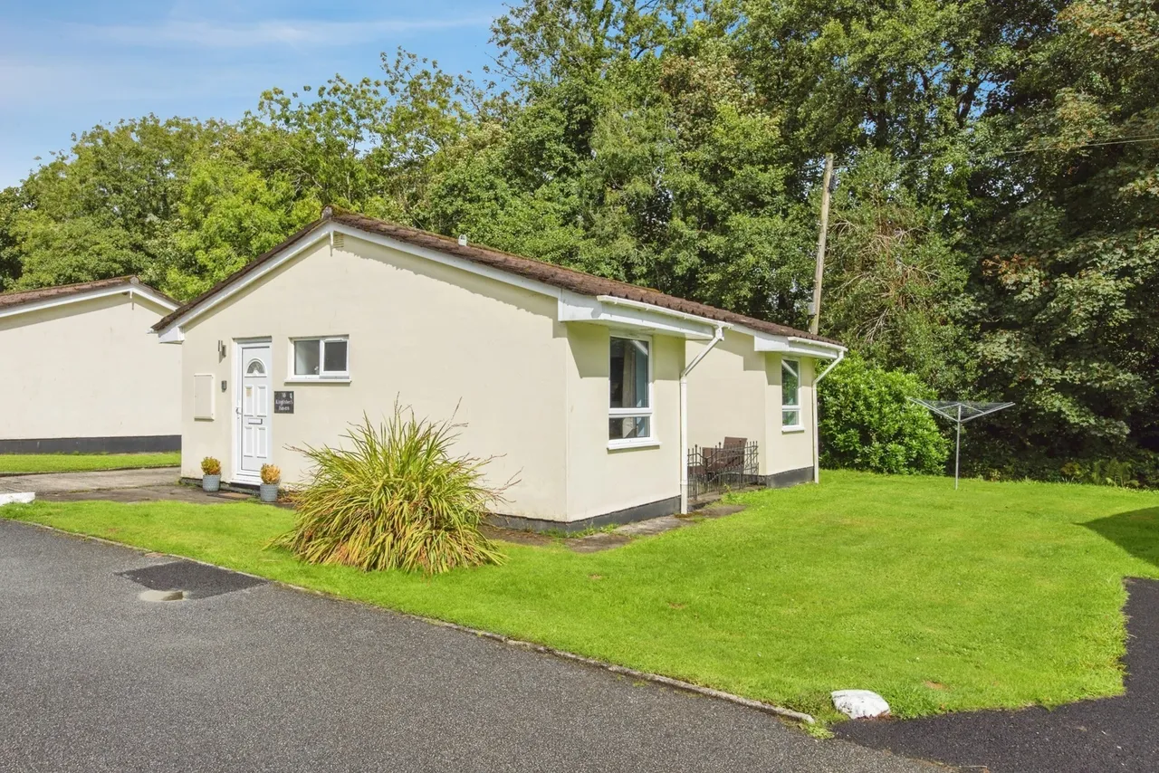 Rosecraddoc Lodge Holiday Bungalows, Rosecraddoc, PL14, photo 11