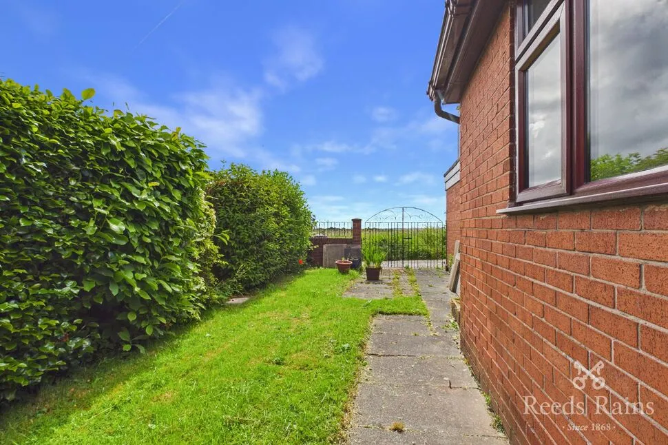 Liverpool Road, Haydock, WA11, photo 5