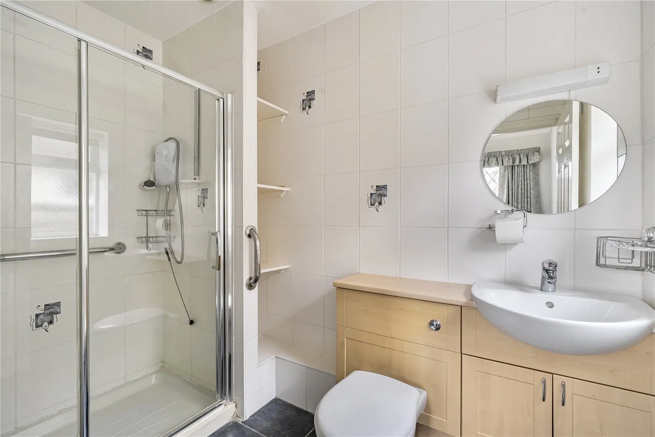 Hazeley Close, Hartley Wintney, Hook, Hampshire, RG27 8QS, photo 9