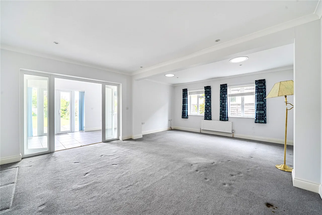 Hazeley Close, Hartley Wintney, Hook, Hampshire, RG27 8QS, photo 6