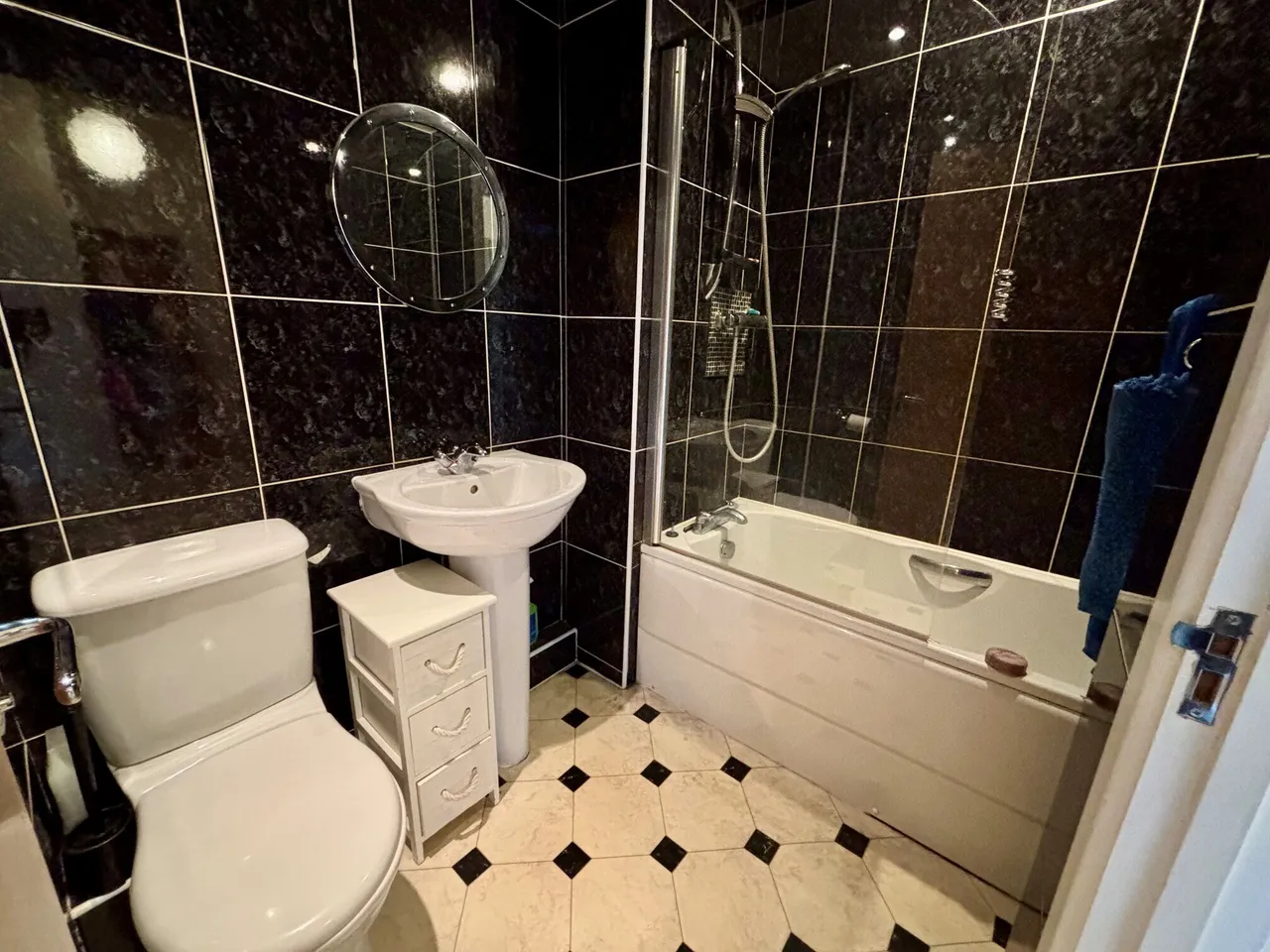 Lanesborough Court, Gosforth, photo 6