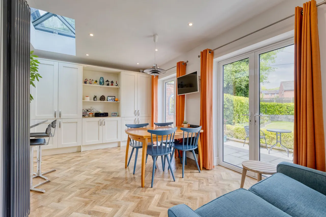 Bowmere Road, Tarporley, photo 15