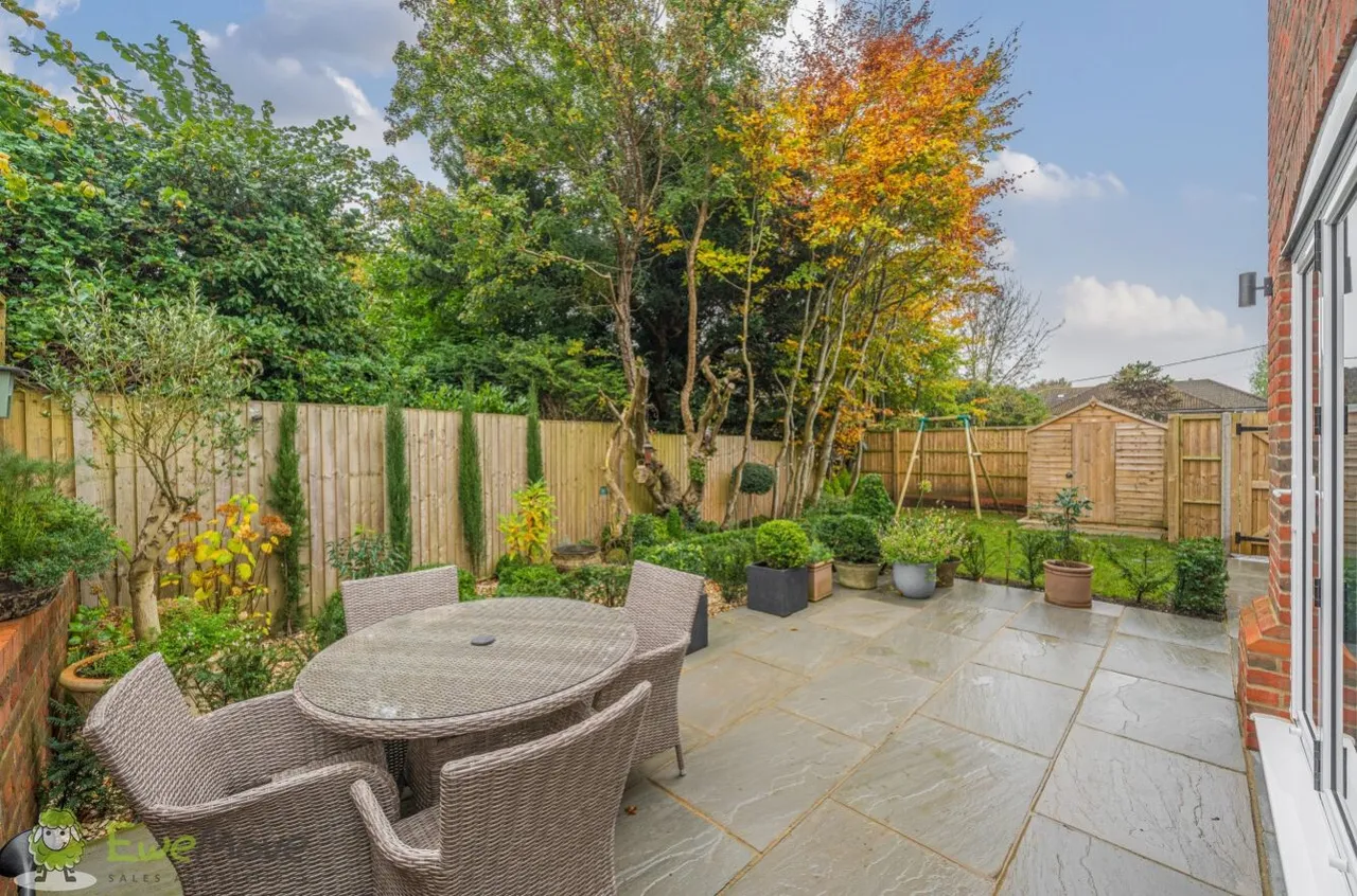 Cherry Close, Tadley, RG26, photo 18