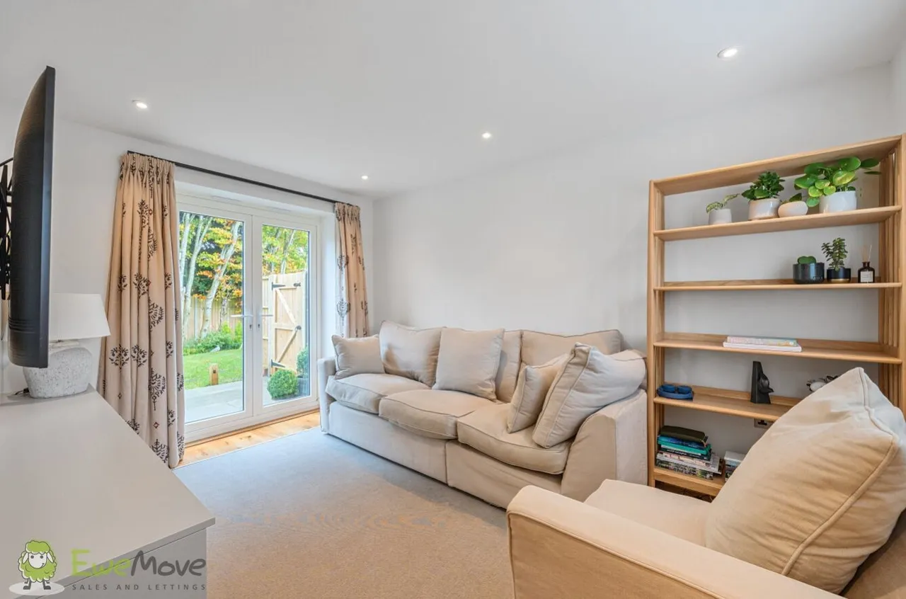 Cherry Close, Tadley, RG26, photo 7