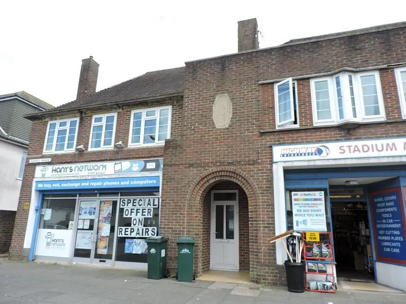 2 bed flat to rent, Queens Parade, Hove, BN3