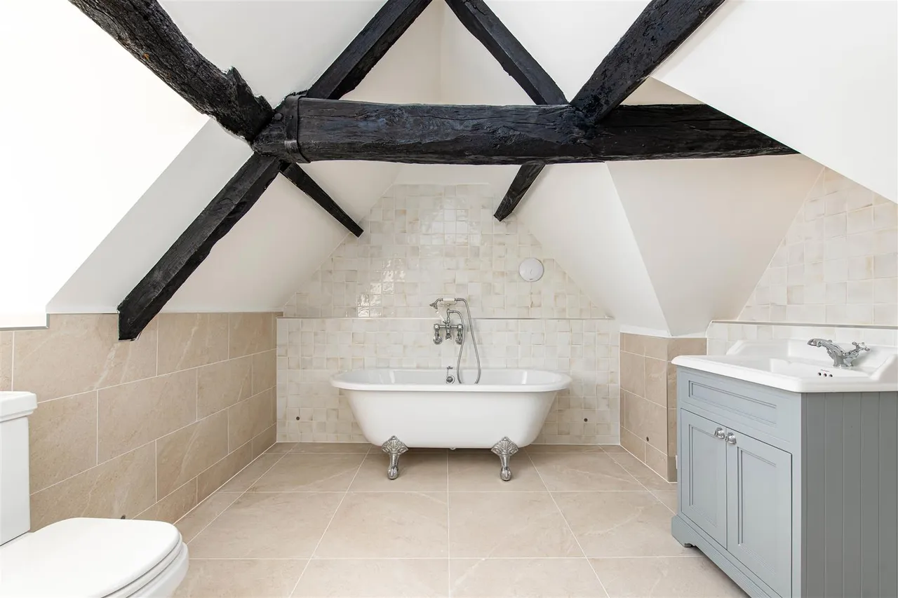 Polebarn Road, Trowbridge, BA14, photo 8