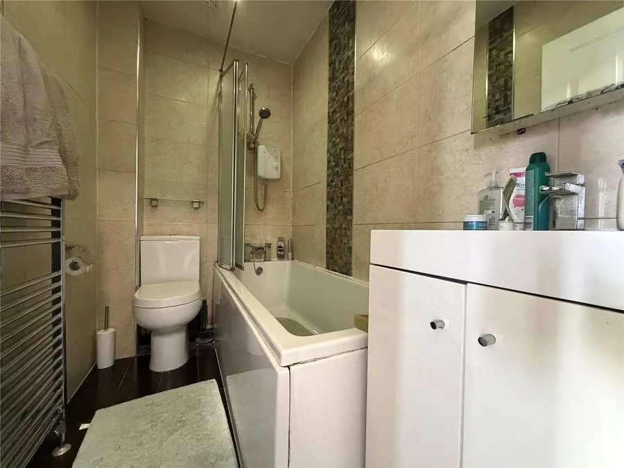 Trent Road, Slough, SL3, photo 5