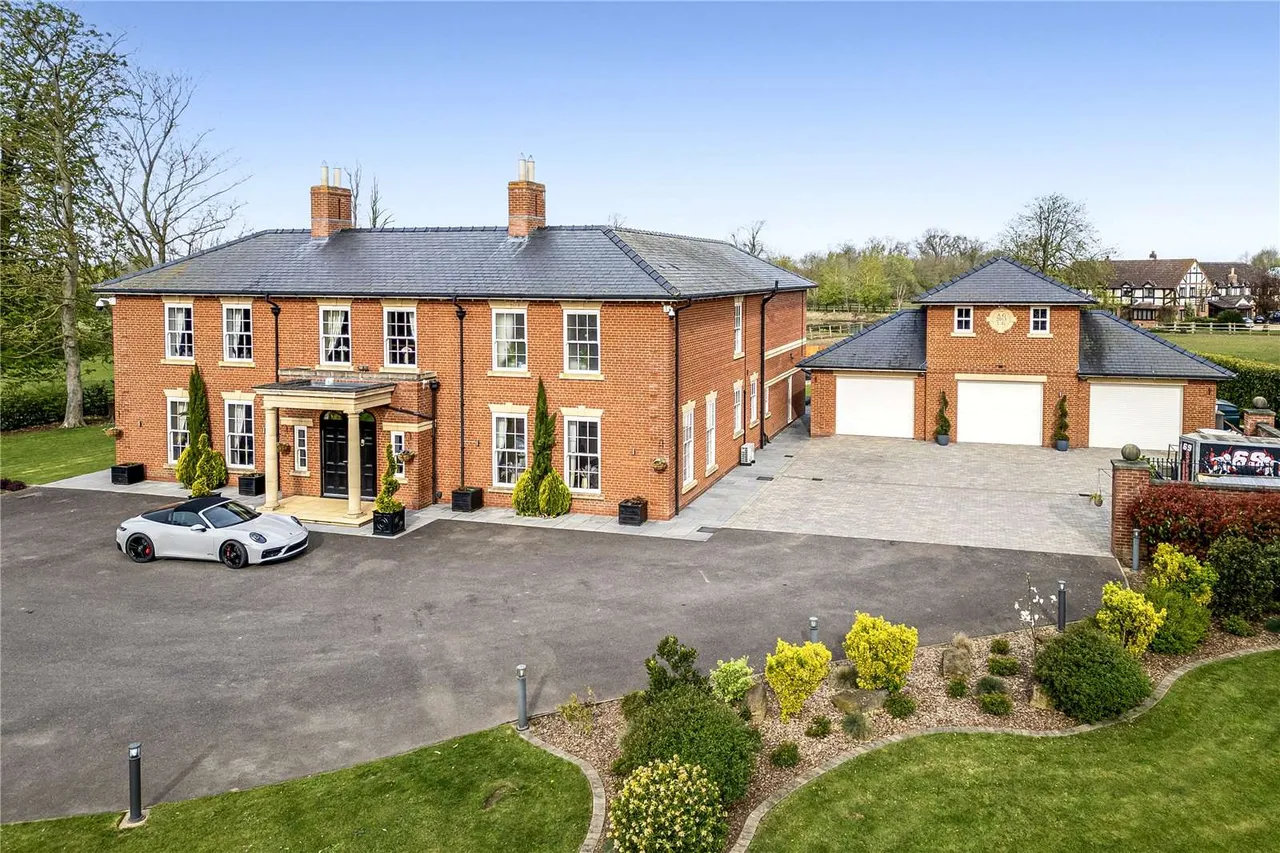 4 bed house for sale — Chestnut House, Tinkle Street, Grimoldby, Louth, LN11 8TF