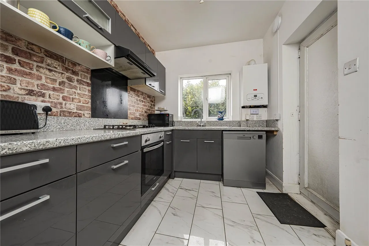 Hall Road, Isleworth, TW7, photo 5