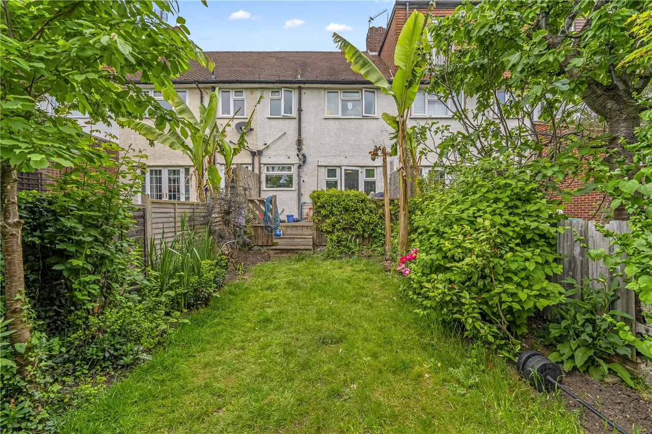 Wiltshire Gardens, Twickenham, TW2 6ND, photo 9