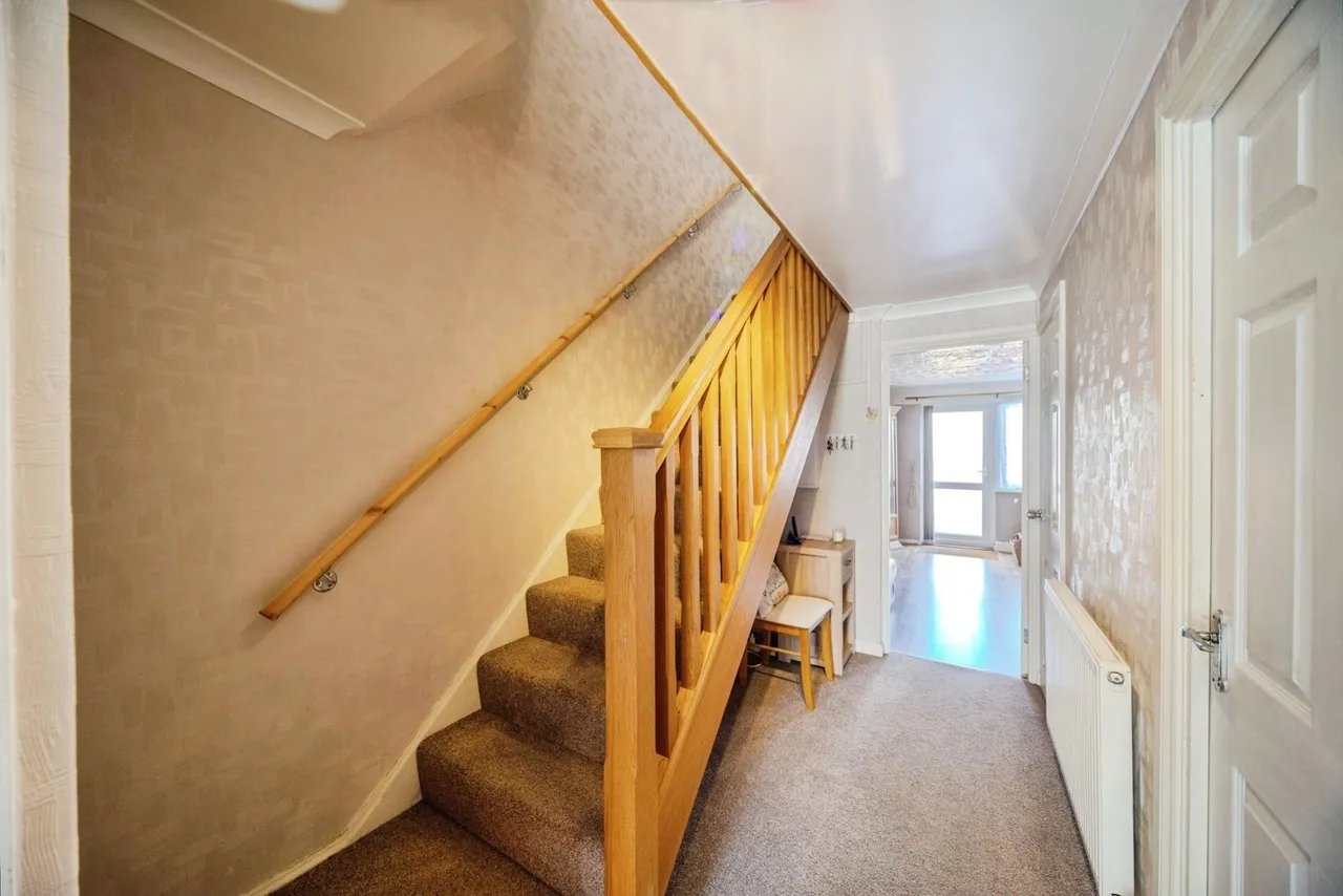 Langdale Close, Bletchley, Milton Keynes, Buckinghamshire, MK2, photo 5