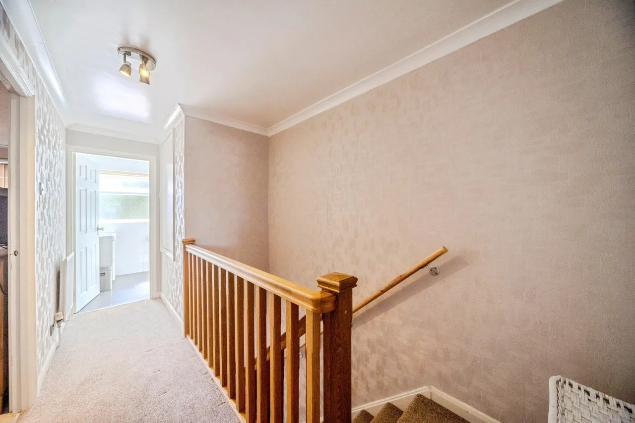 Langdale Close, Bletchley, Milton Keynes, Buckinghamshire, MK2, photo 10