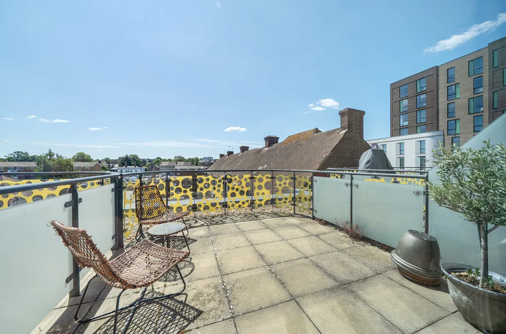Apartment for sale in Station Road, Sidcup, DA15 7AH, photo 7