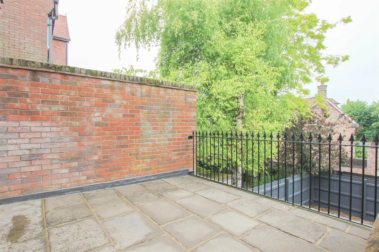 West Road, Saffron Walden, CB11, photo 12