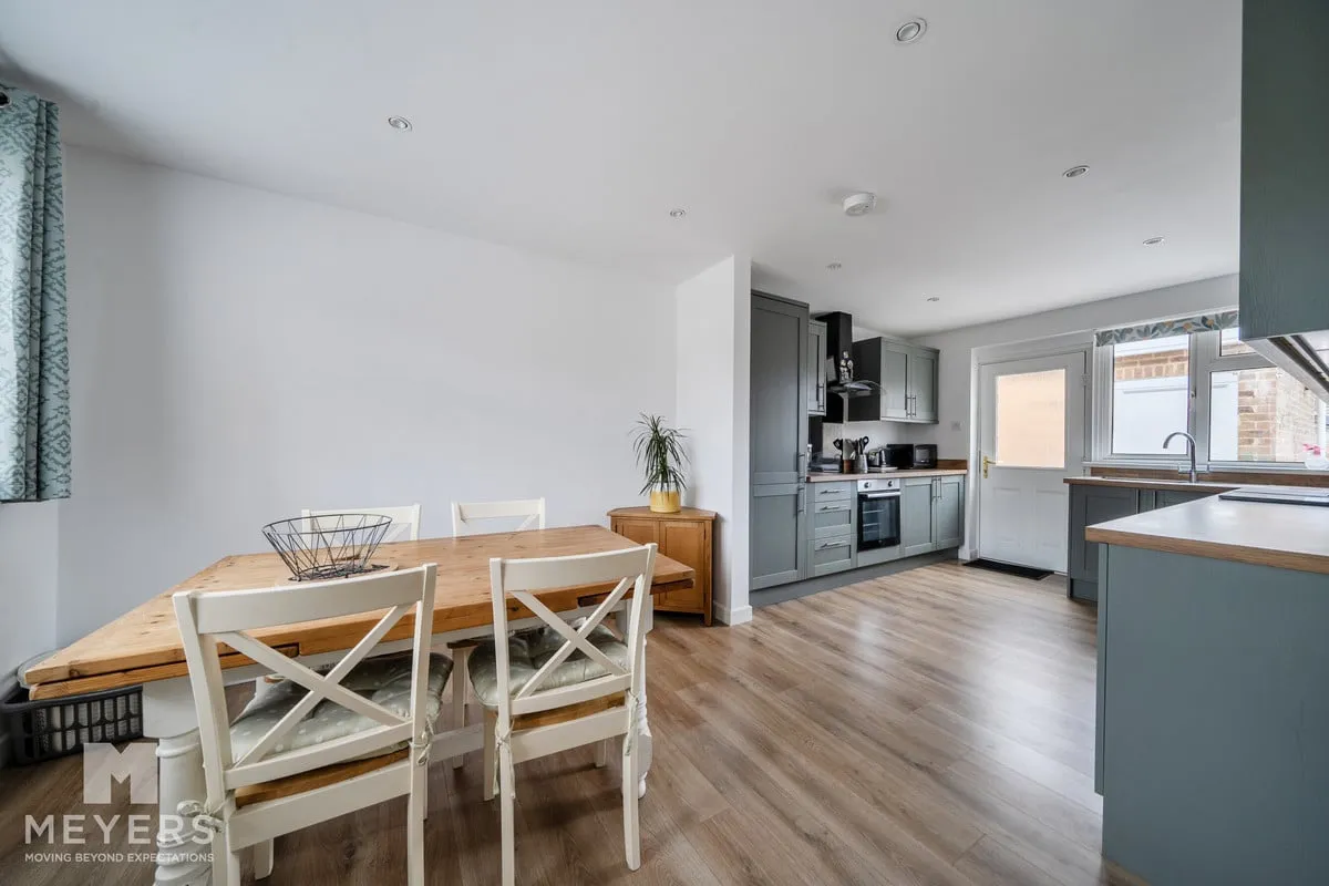 Hardy Close, West Moors, BH22, photo 3