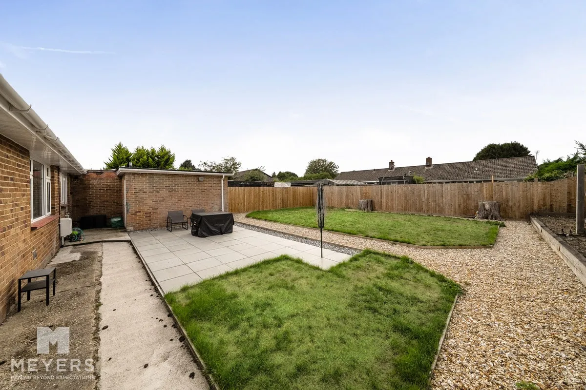 Hardy Close, West Moors, BH22, photo 17