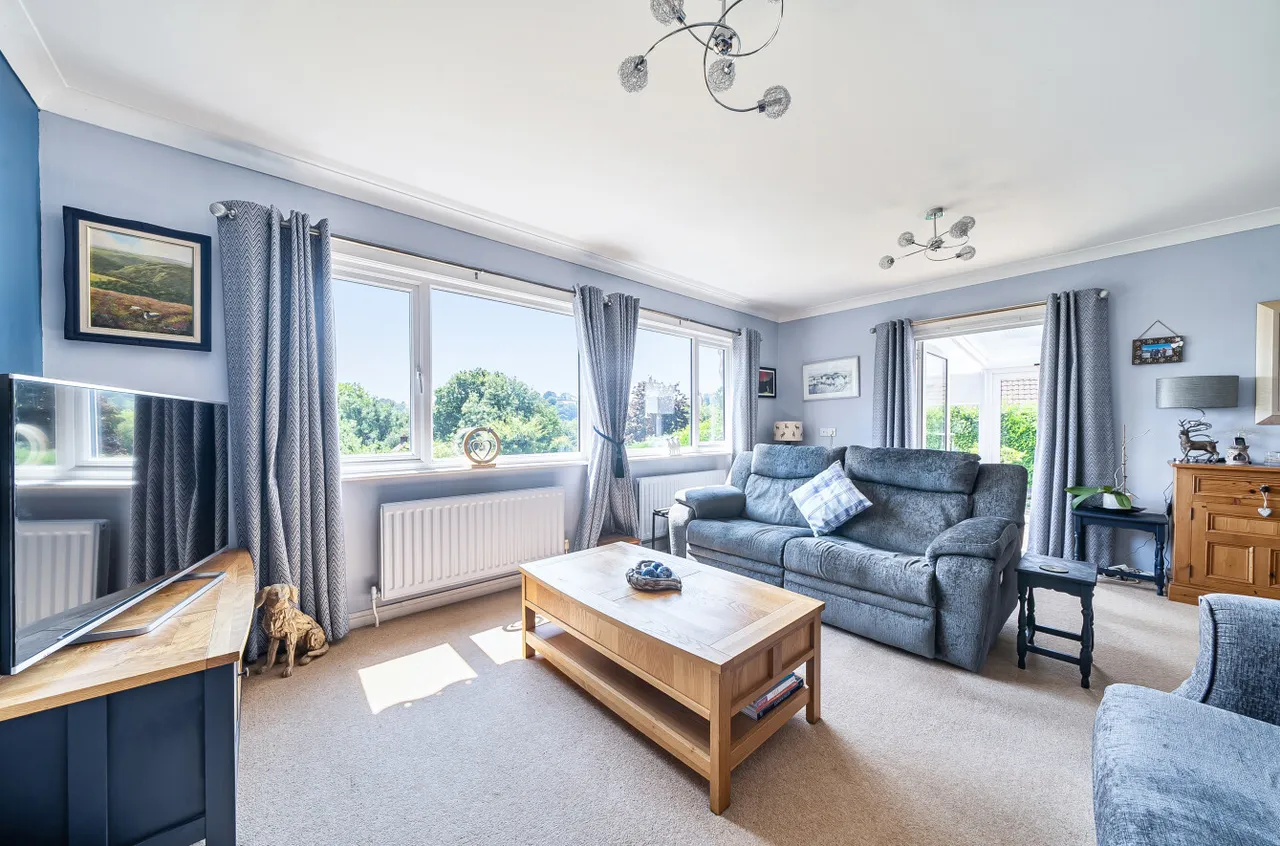 Jury Road, Dulverton, TA22, photo 8
