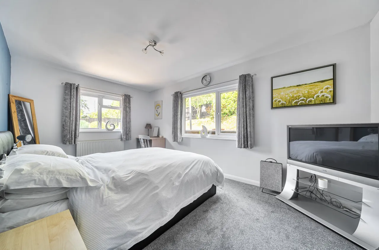 Jury Road, Dulverton, TA22, photo 17