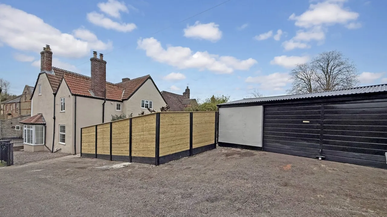 Vicarage Street, Warminster, BA12, photo 21