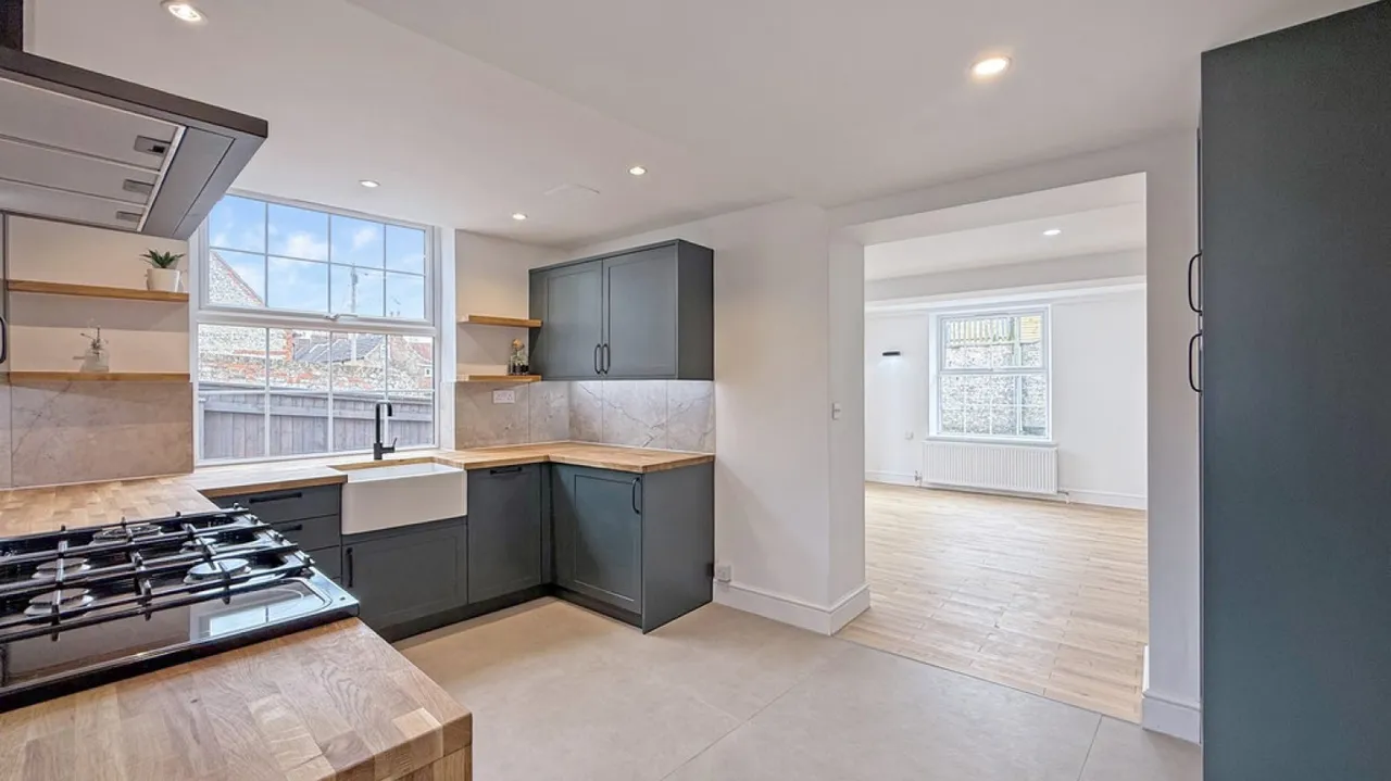 Vicarage Street, Warminster, BA12, photo 6