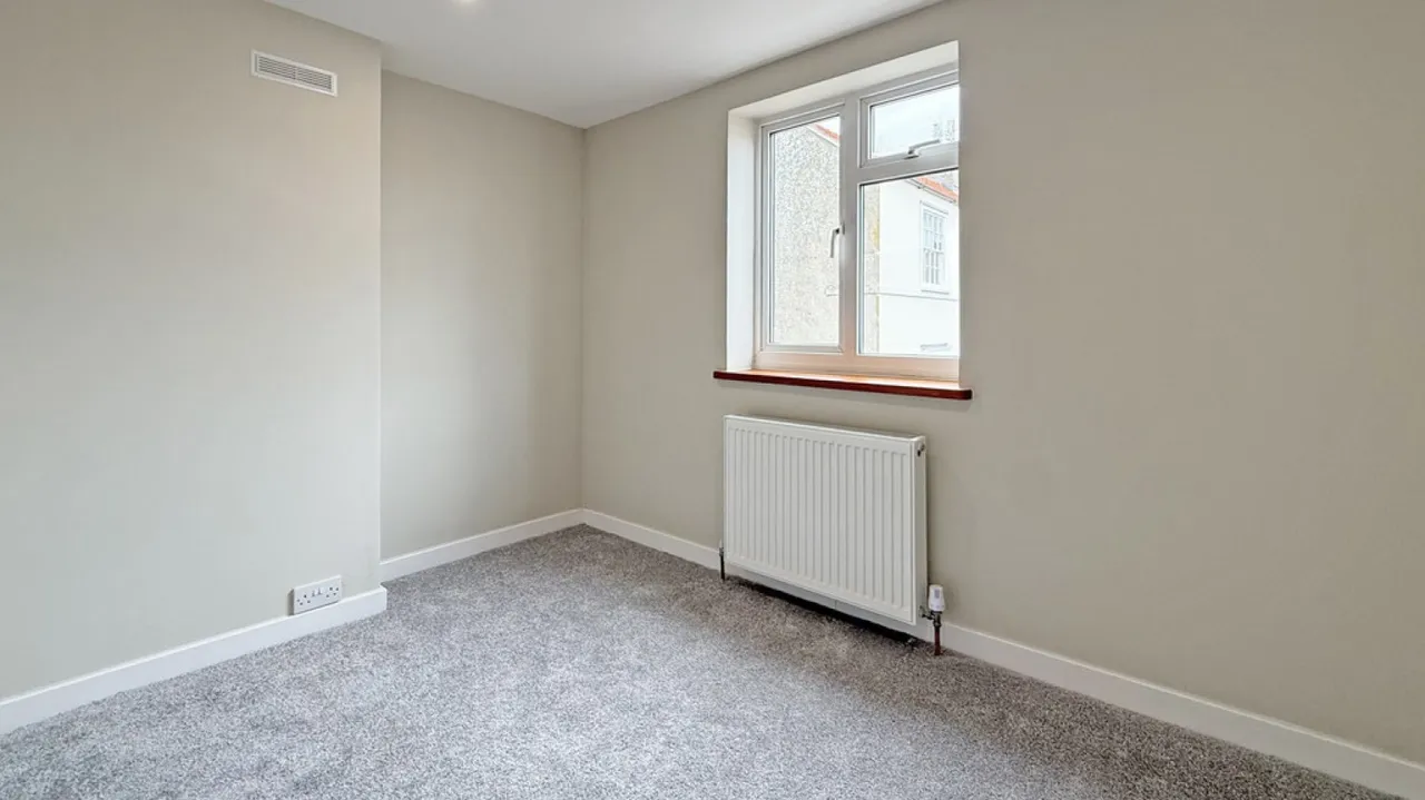 Vicarage Street, Warminster, BA12, photo 17