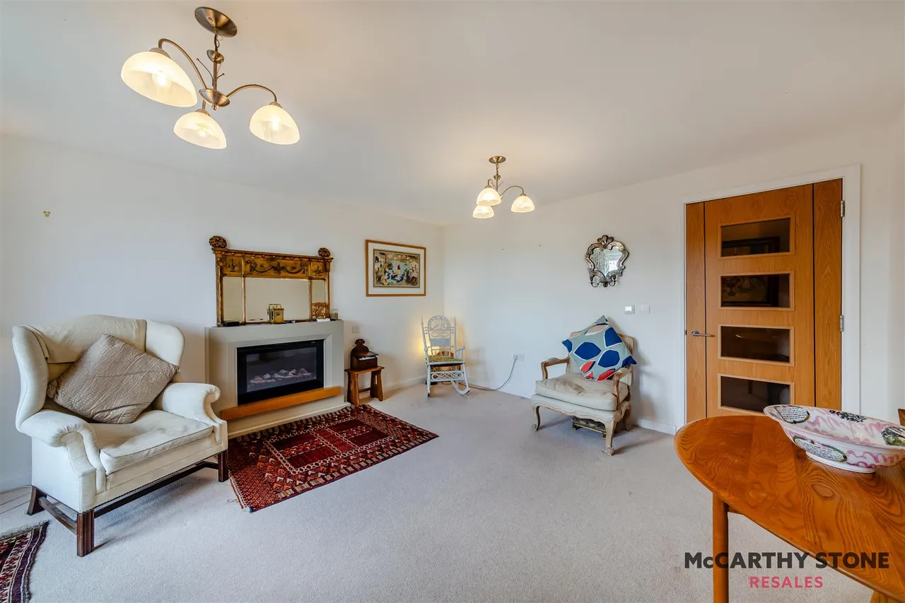 Kenton Road, Newcastle Upon Tyne, NE3, photo 5