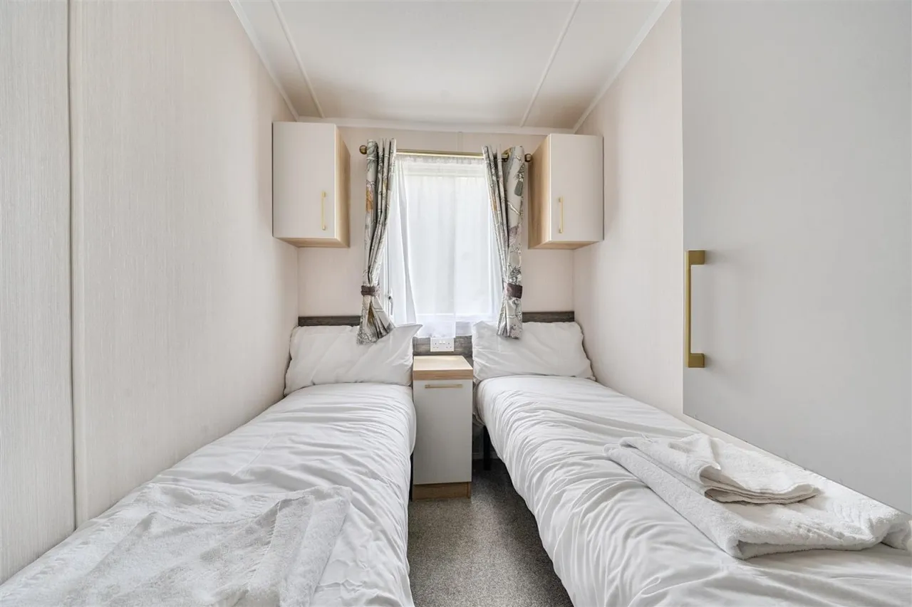 Panorama Road, Swanage, BH19, photo 13