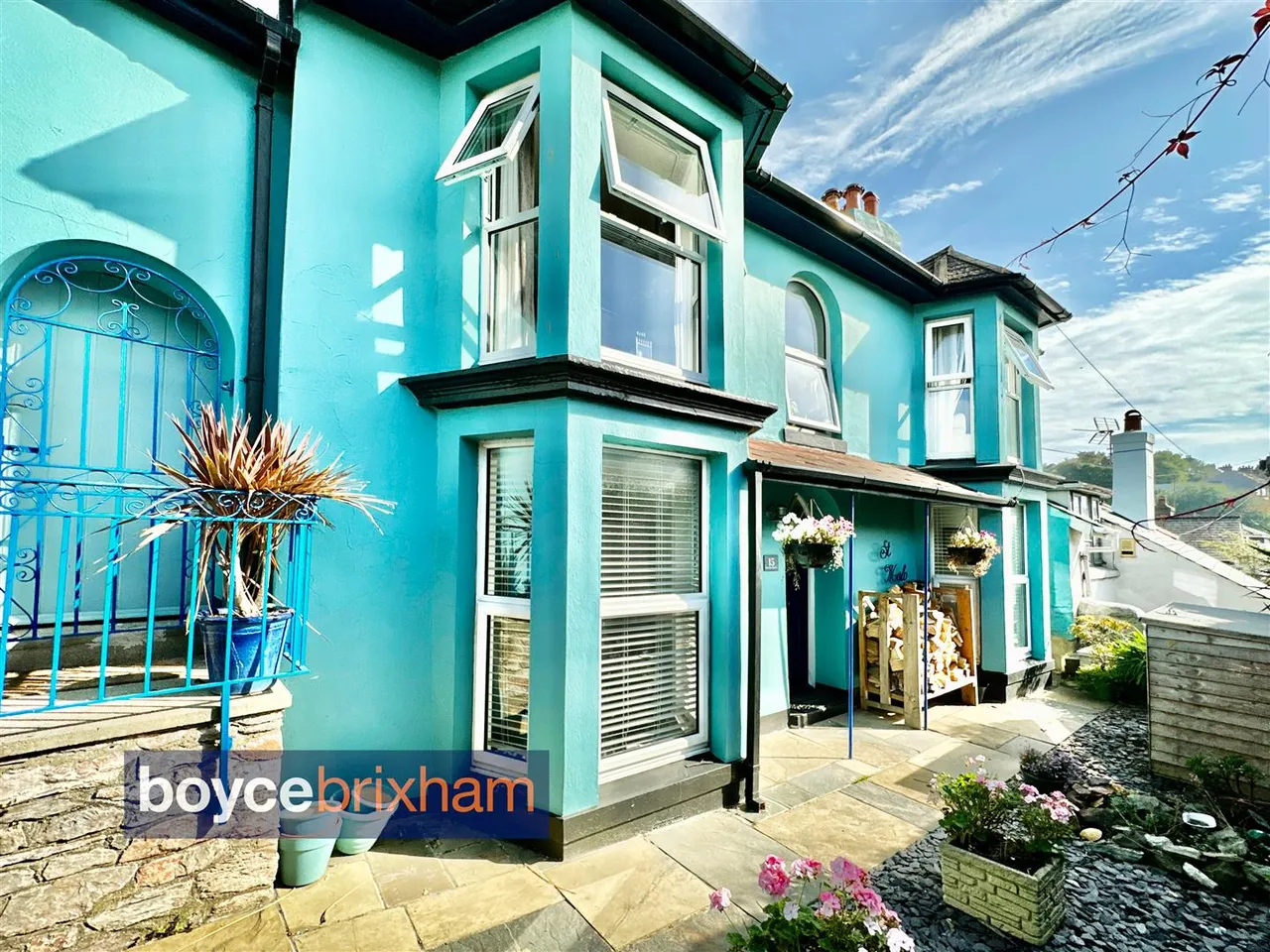 4 bed house to rent, Burton Street, Brixham