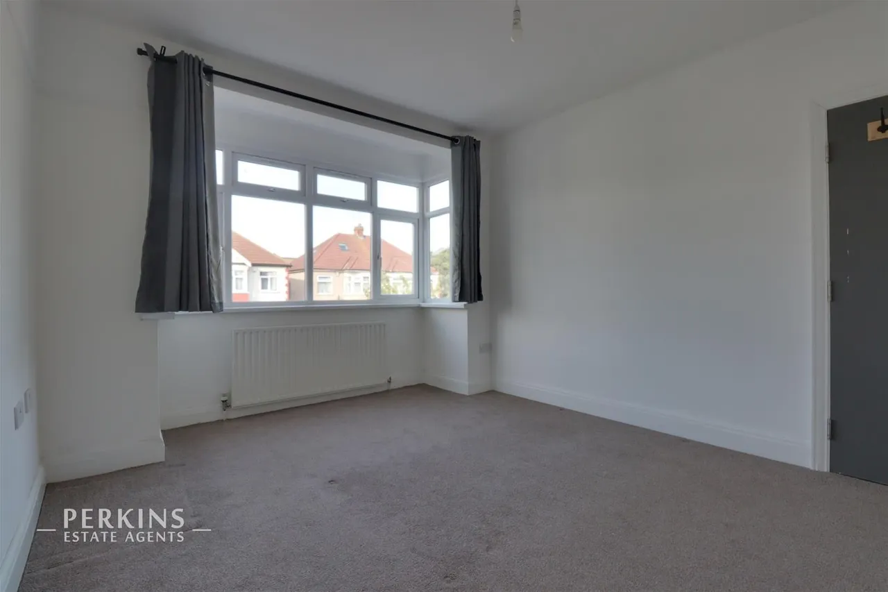 Uneeda Drive, Greenford, UB6, photo 4