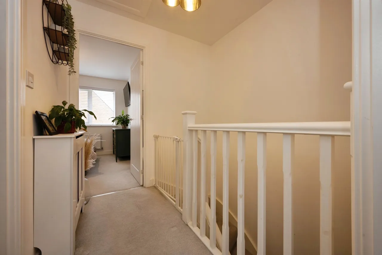 Kempster Way, Weston Turville, HP22, photo 15