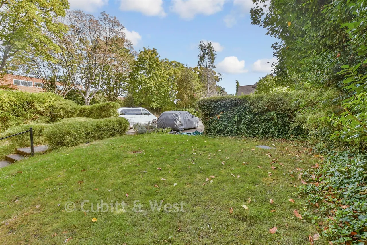 The Downsway, Sutton, SM2, photo 15